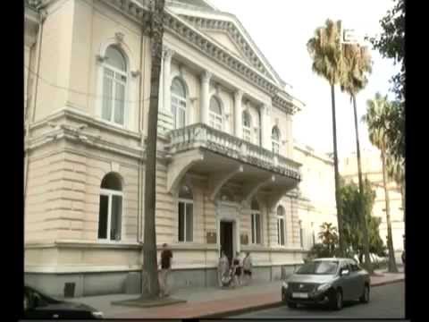 მოუწესრიგებელი ინფრასტრუქტურა პიაცას წინ