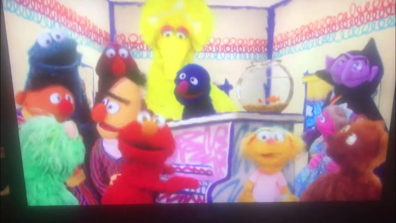 Updated Version the Elmo’s World Friends Song (Episode 4614) - YouTube