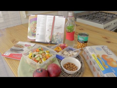 Video: Hoe Om Kejeri-slaai Te Maak