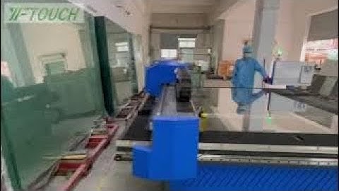 PCAP touch panel,Interactive Digital Signage touchscreen(cutting process of glass panel)