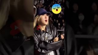 Rosè With Zion, Neve And Izzy At Oasis Concert 🔥