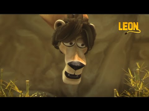 Guard Croc | Leon the Lion | 75' Compilation | Crazy animals