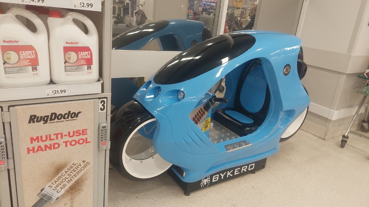 Детский аттракцион Jolly Roger Bykero (синий), 2010-е годы.