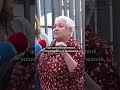 Aplazado de nuevo el desahucio de Josefina, de 62 años y con discapacidad, y sus cinco hijos