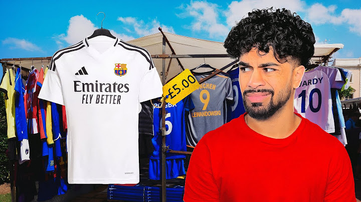 FAKE FOOTBALL SHIRTS SHOPPING IN MOROCCO!
