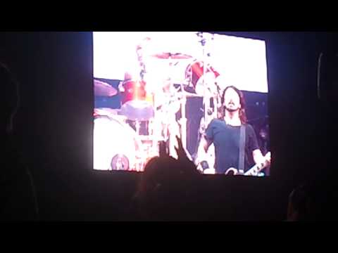Foo Fighters "Everlong" Live in Belfast
