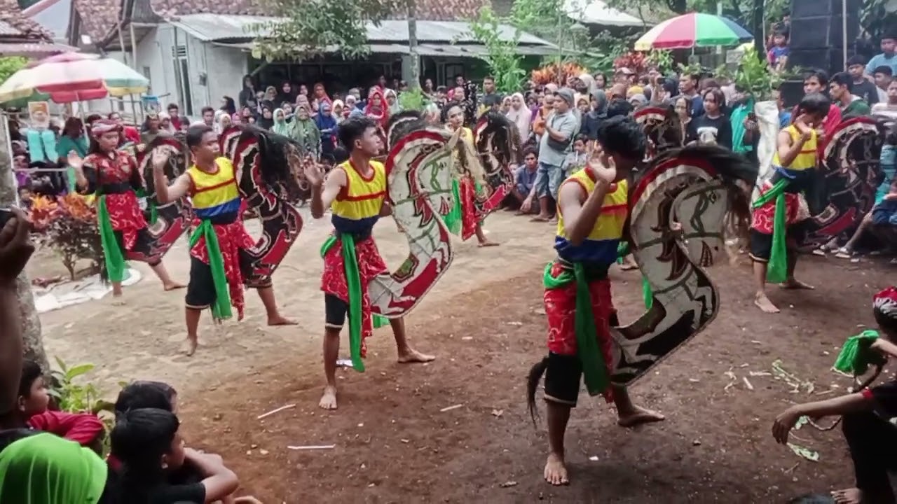 TLUTUR .JAGUNG KUNING // JANTURAN PAMUNGKAS EBEG SEKAR BUDAYA SEJATI
