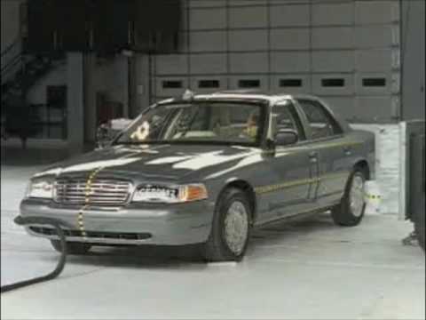 2003-2010 Ford Crown Victoria - IIHS Crash Tests