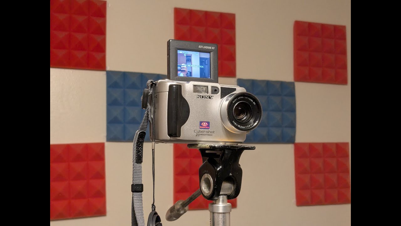 Unboxing and review of the Sony Cybershot DSC-S50 in 2025 - YouTube