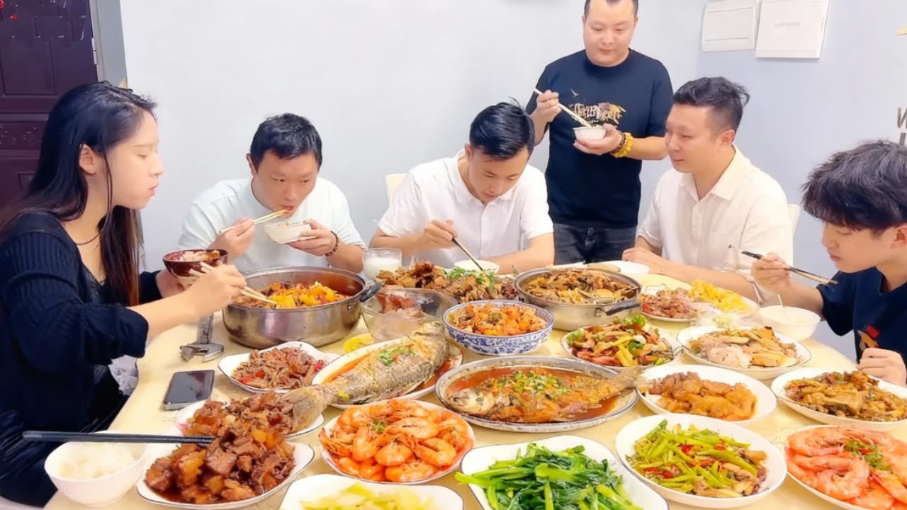 My husband cooked a huge feast but won't let me eat it. Well, then you can forget about eating!