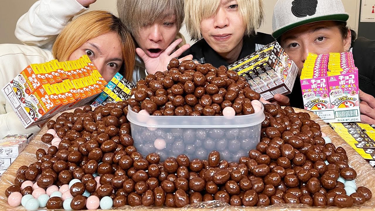 【モッパン】２０２１年に２０２１秒で２０２１粒食べてみたHappy New Year 2021 in Tokyo