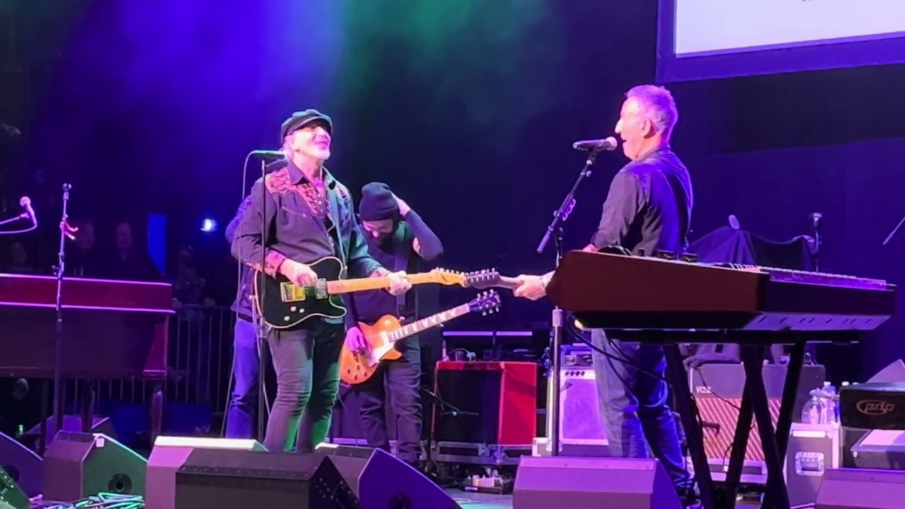 Pumping Iron - Bruce Springsteen- Joe Grushecky and the Houserockers LOD 1/17/26 