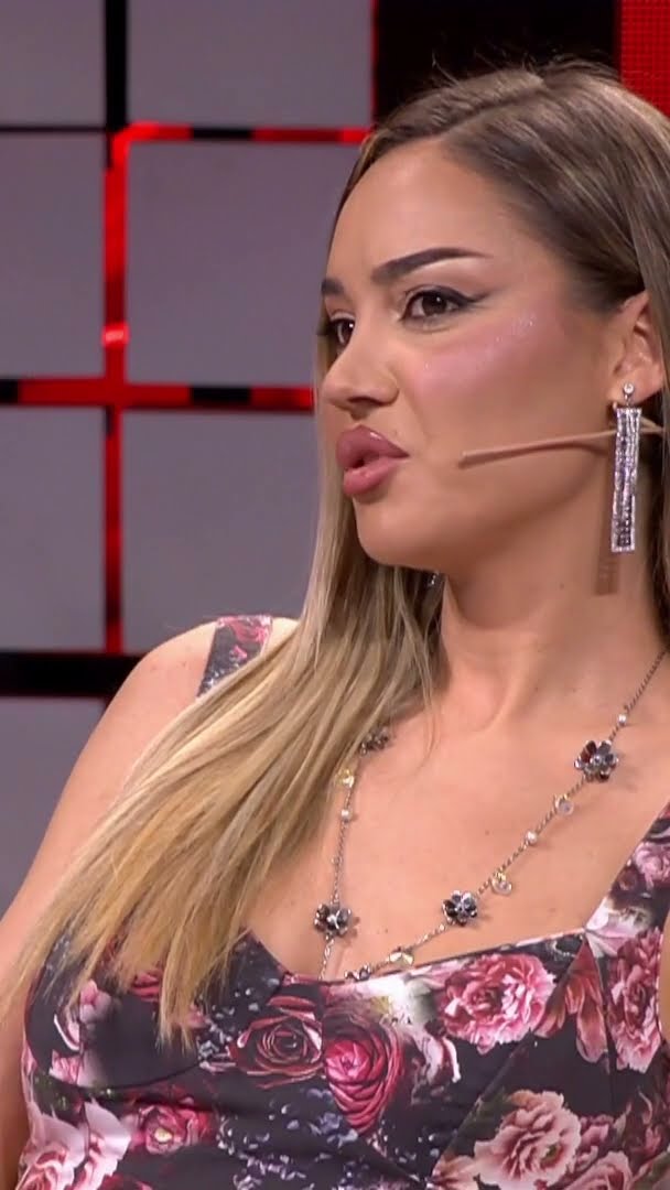 Ndeluena, shoqe me Rebekën, a ndikon në raportin e saj me Andrean?