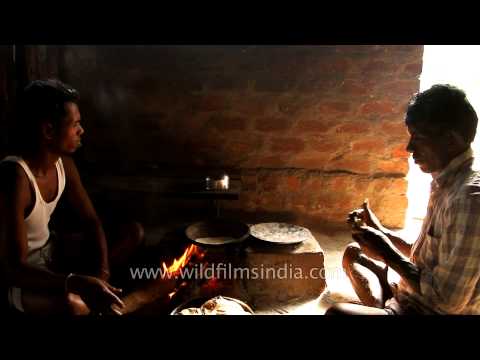 men-making-chapati-or-roti-in-their-chula