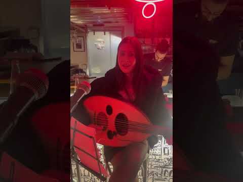 ومن الشوق رسول بيننا