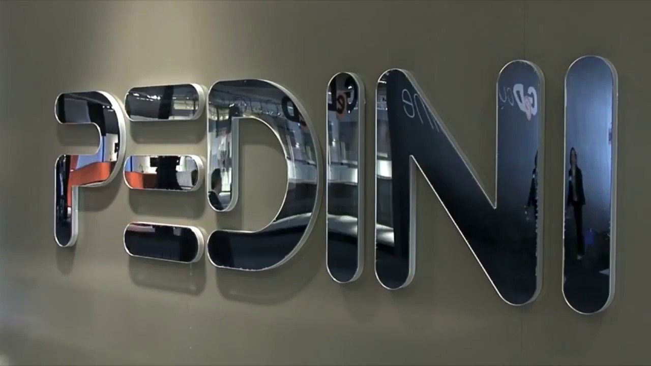 Pedini Miami Italian Luxury Kitchen Cabinet Designer Showroom