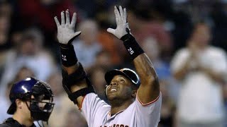 Bonds homers in return after father's passing