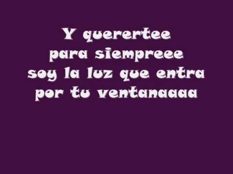 Watch the video for Pa quererte un poquito mas