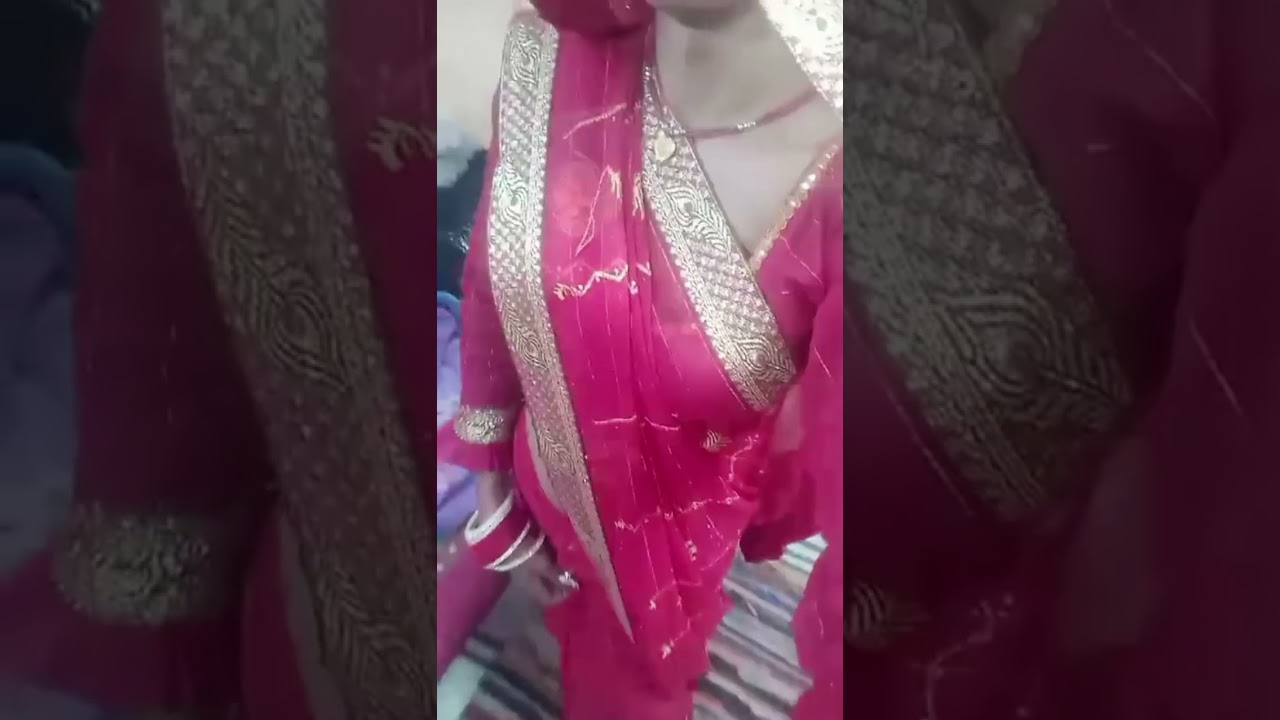 Crossdresser wearing saree ll saree drape toturial ll saree wear in different styles for women 