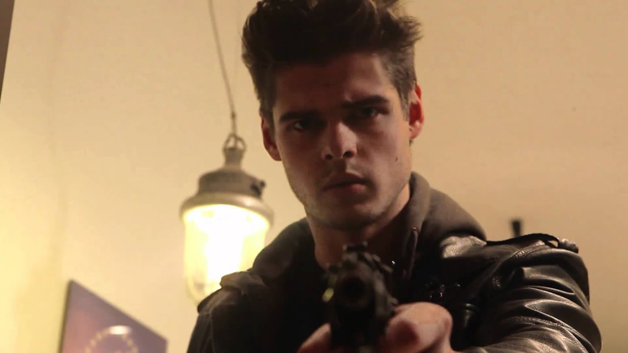 Tā Tā Tā - Domino - (MUSIC VIDEO - MŪZIKAS VIDEO)-GUMENNIKOVFILMS