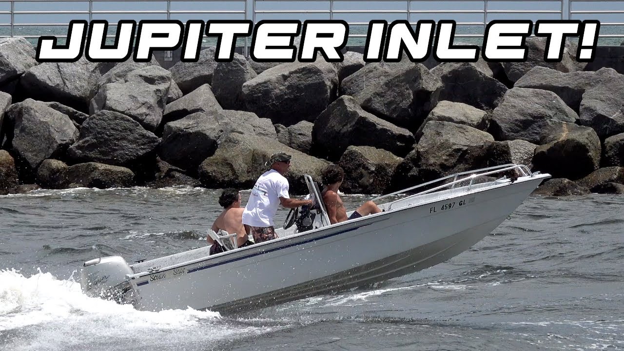 Boat coming out of the Inlet!