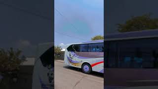 BUS PARIWISATA RAMAYANA