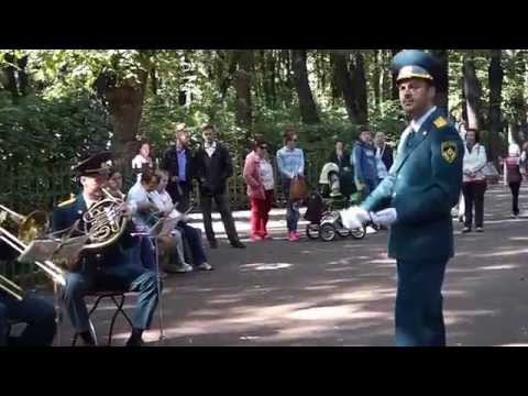 Духовой оркестр слушать можно бесконечно!