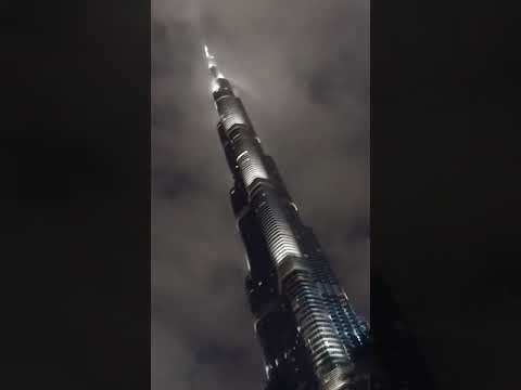 Burj Khalifa is in the clouds, DUBAI UAE #Downtown #burj_khalifa 2020