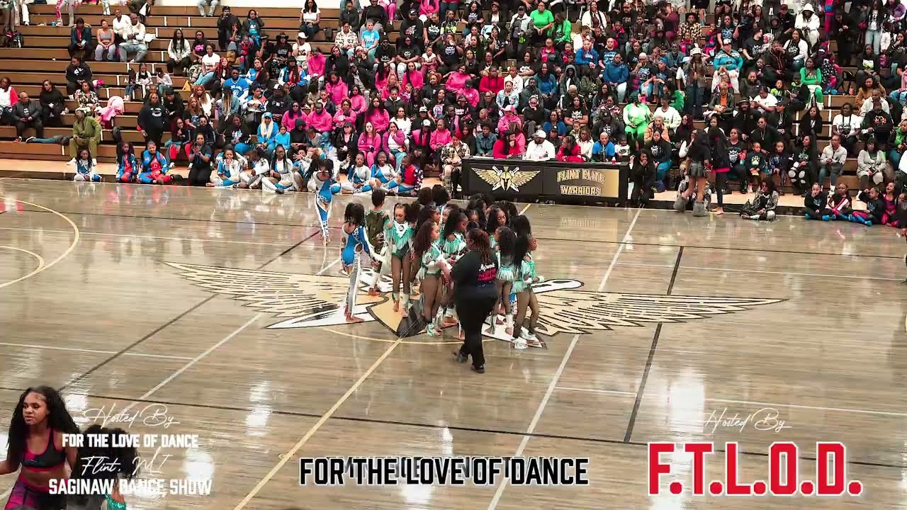 Iconic Dance vs Eminence Dance | Minis Stand Battle | Majorette Dance Comp | Flint, MI