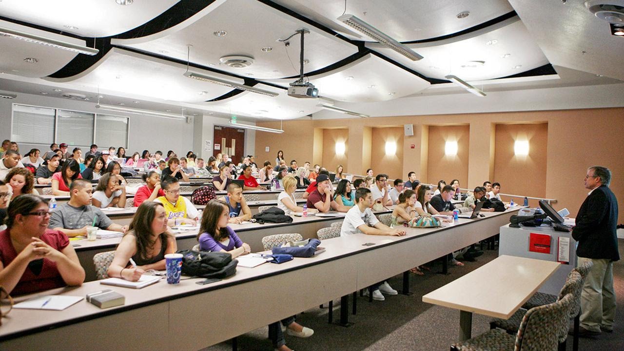 Far Too Many States Aren’t Educating Students About Money Far Too Many States Aren’t Educating Students About Money