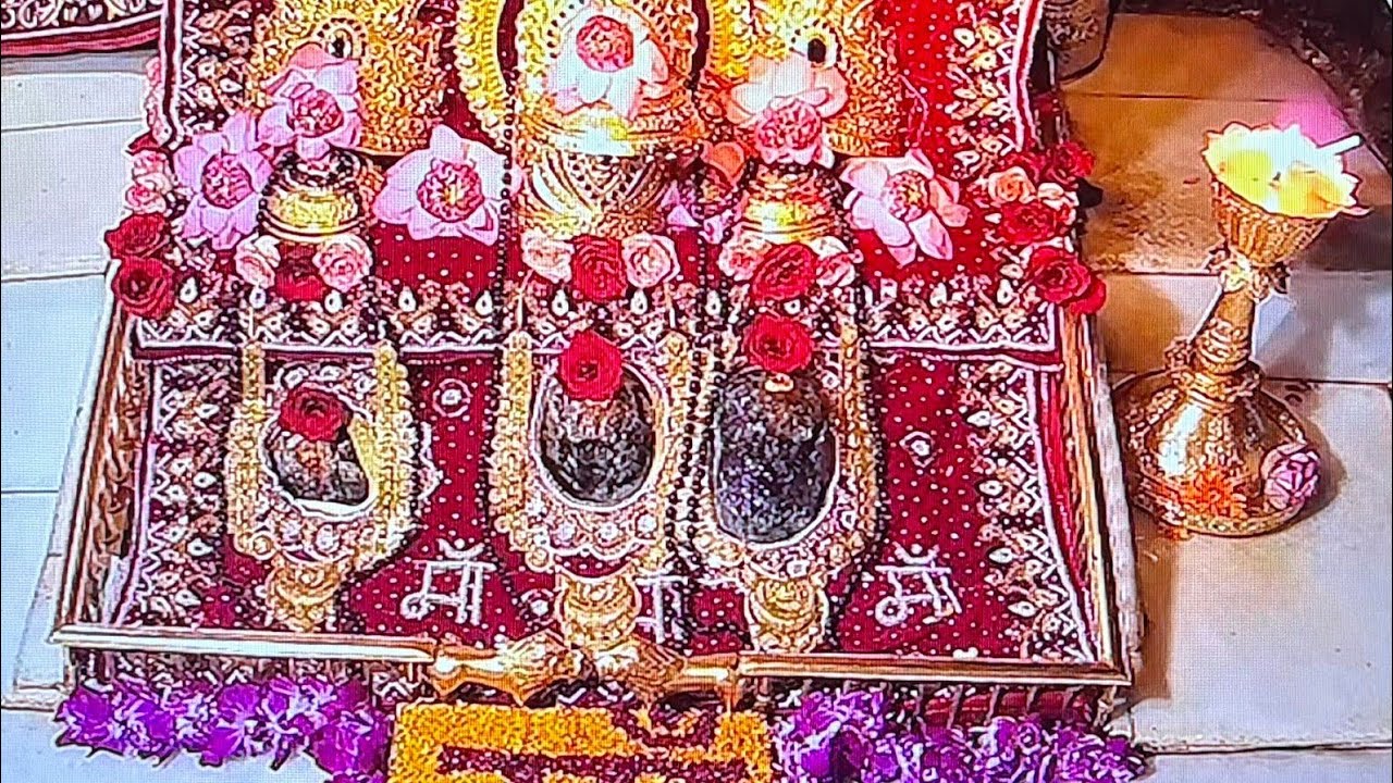 Night program Himachal Pradesh cheda Pritam Singh vs prakash   badyal plz like comment