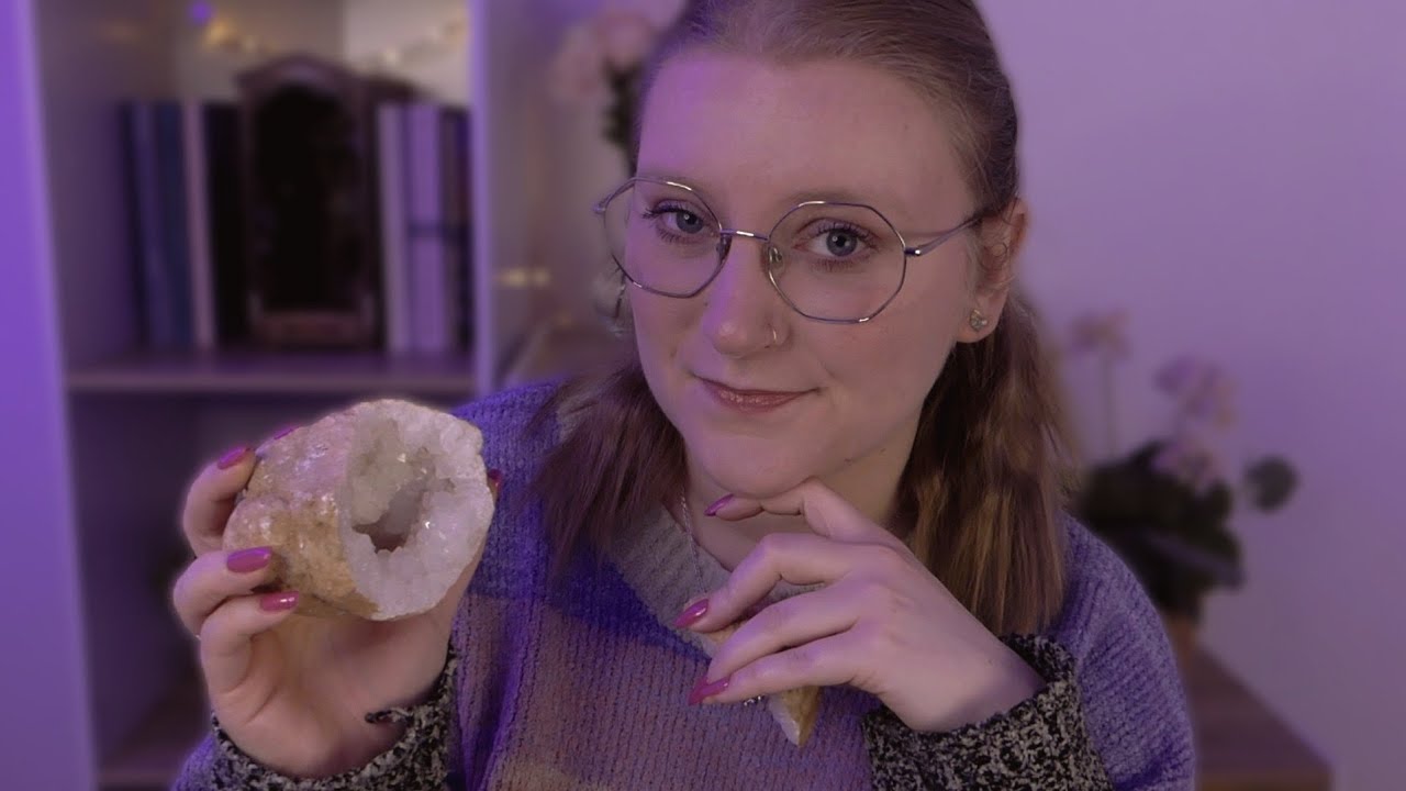 ASMR 😴 RP ~ Ta copine te recommande des pierres pour t'apaiser 😇 (ft UNAE)