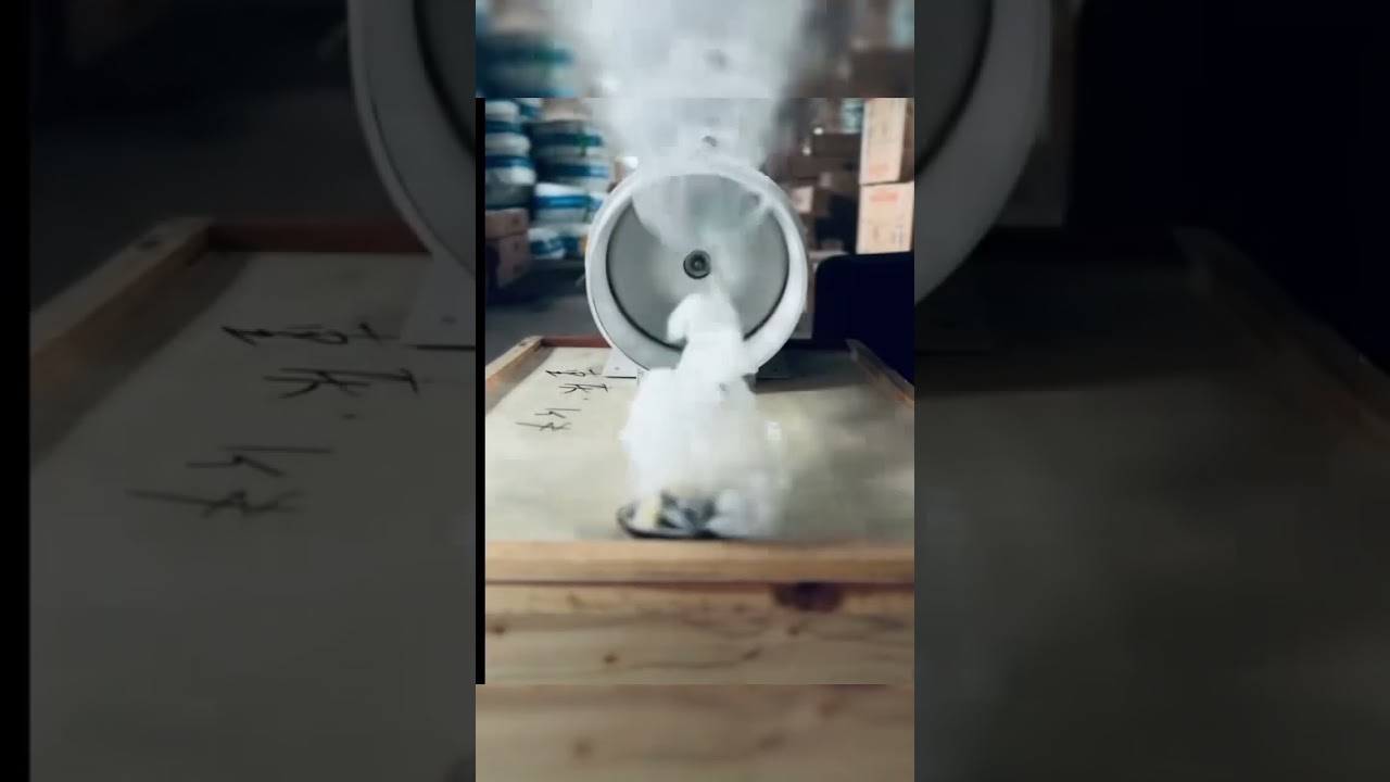 Our EC diagonal flow duct fans greatly reduce operating noise by optimizing the impeller