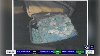 Police seize 44 pounds of fentanyl pills in Las Vegas-area casino parking lot Resimi