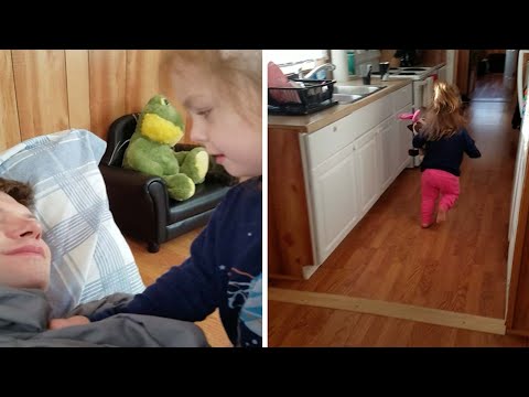 Beardless Dad Freaks Out Young Daughter