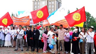 Первомай в Кыргызстане отметили торжественным маршем и праздничным концертом