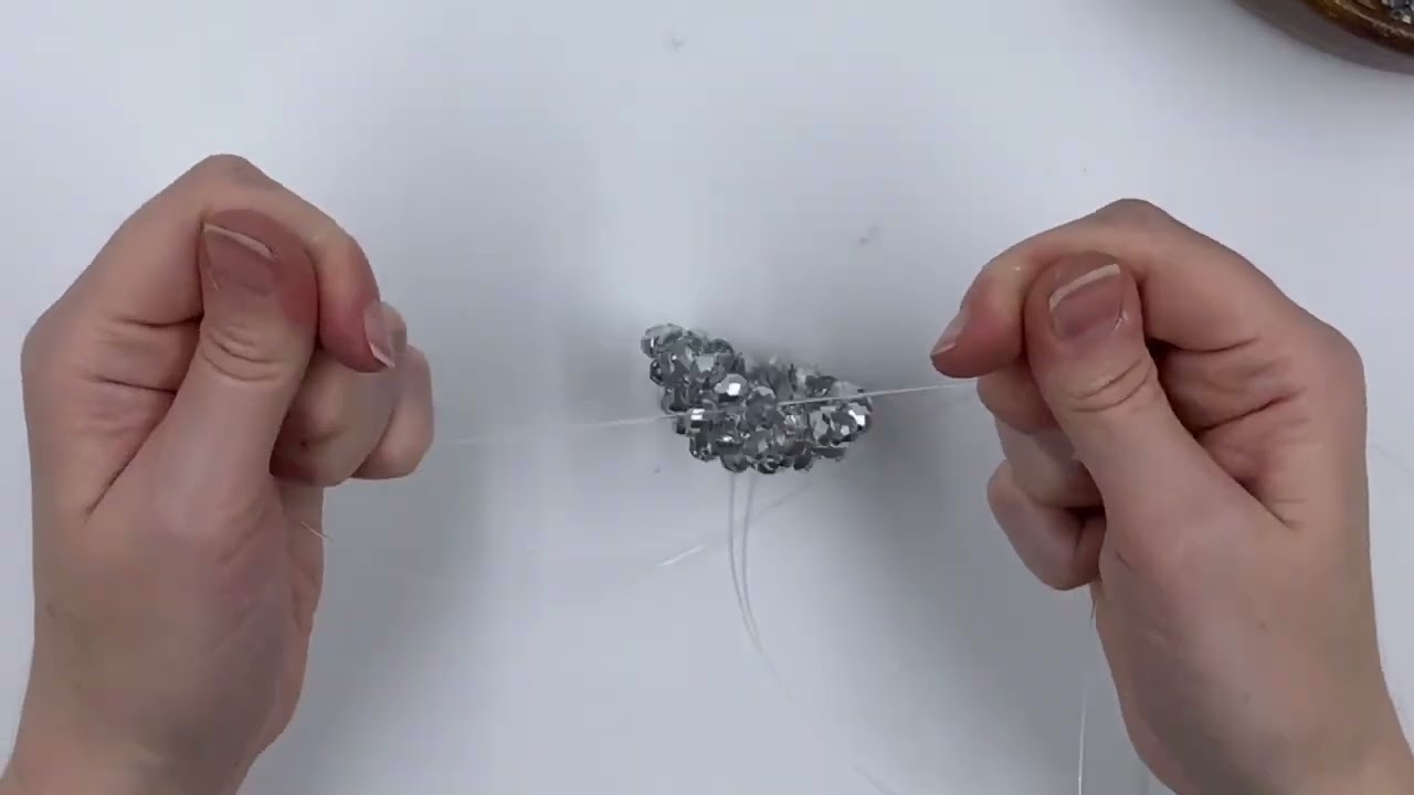 МК: Шар из хрустальных бусин. 