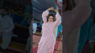 Tere Ishq Mein Pagal Ho Gaya | Mehak Malik Romantic Song #dance #shortvideo #mehakmalik
