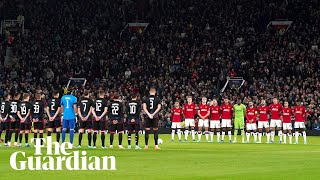 Manchester United observes moment of silence at Old Trafford for Sir Bobby Charlton