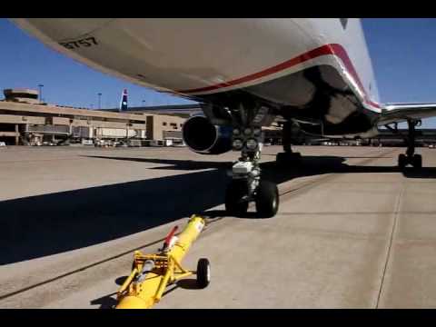 757 pushback Phoenix