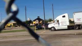 This video shows you road test preparation and experience for those
whom going to take the driving class c (normal passenger vehicles) a
(...