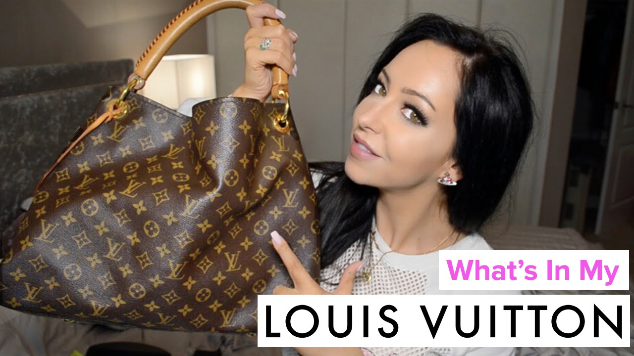 Review of the Redesigned Louis Vuitton Artsy MM 