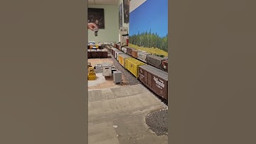 DRGW freight! #DRGW #customtrains #modeltrains