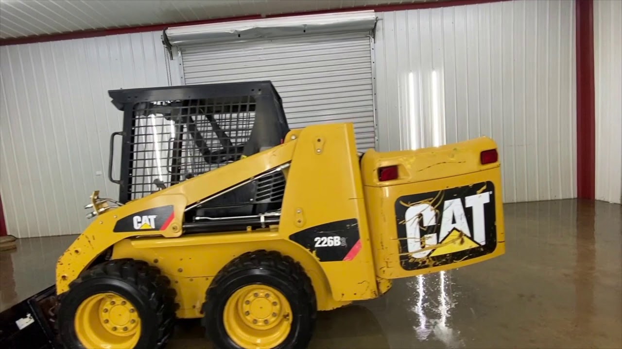 CAT 226B2361 - YouTube