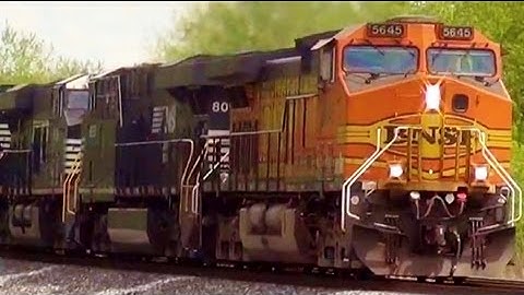 BNSF Leading 3 NS Engines Oil Tanker Train