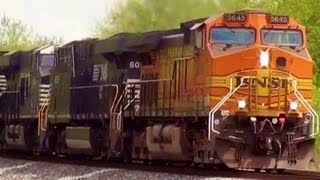 Famous BNSF Leading 3 NS Engines Oil Tanker Train Net Worth