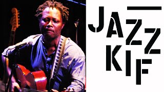 Video-Miniaturansicht von „le bonheur par lokua kanza #jazz kif“