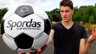 Testing a SLOW MOTION Football!!
Testing out a pretty interesting football…
INSTAGRAM: http://bit.ly/IGkierandb
TWITTER: https://twitter.com/KieranBrown
So today I’m doing a football experiment using a football filled with sand aka the slow motion football and seeing how it works! Filling footballs with sand football experiment | Slow motion Football…
Second channel: https://www.youtube.com/user/KieranFSify
Kieran Brown. Testing a SLOW MOTION Football!!