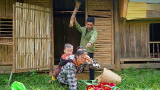 single mother: The bad husband beat his wife and children and kicked them out of the bamboo house