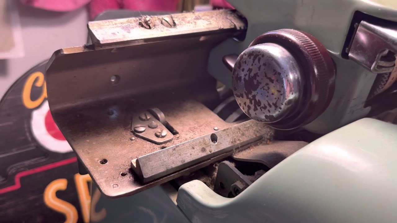 Cool Cool *Commodore* Parts/Decoration Commodore Standard Typewriter Revival